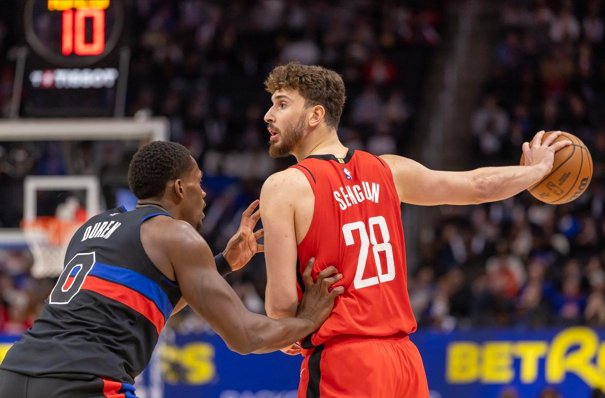 欧博官网-近15个客场第4胜，申京19分5助攻却遭批评，杜兰特反应太真实