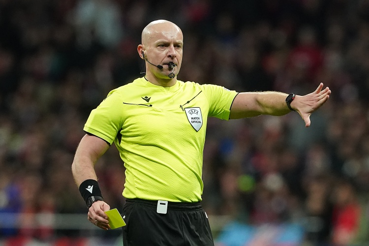 欧博官网-利物浦vs加拉塔萨雷次回合裁判：马齐尼亚克担任主裁