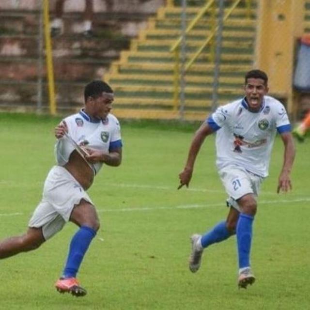 打进升甲进球后拉下短裤露屁股 他被停赛8场不冤